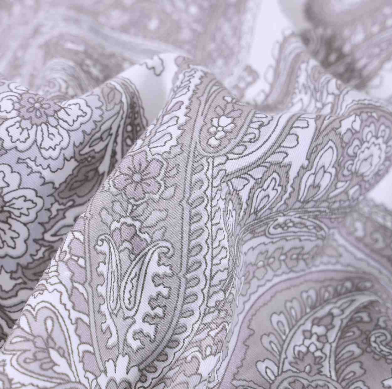 Berlin floral pattern detail on natural cotton duvet cover
