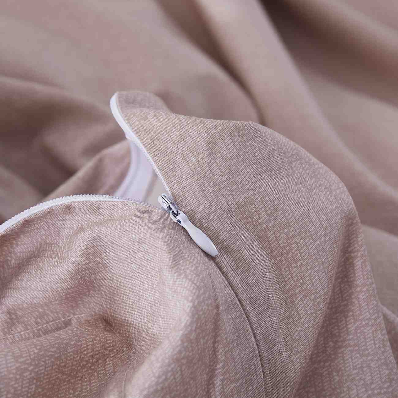 Munich complete bedding set with duvet cover and matching pillowcases